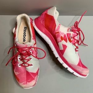 Reebok The Pump pink/cream sneakers. Size 8